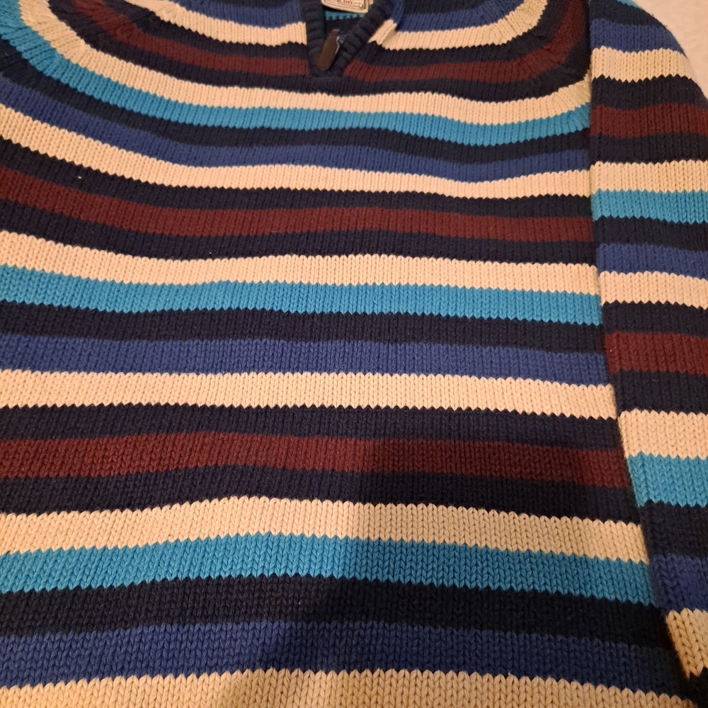 Boys vintage Steve and Barry's sweater Size XL
